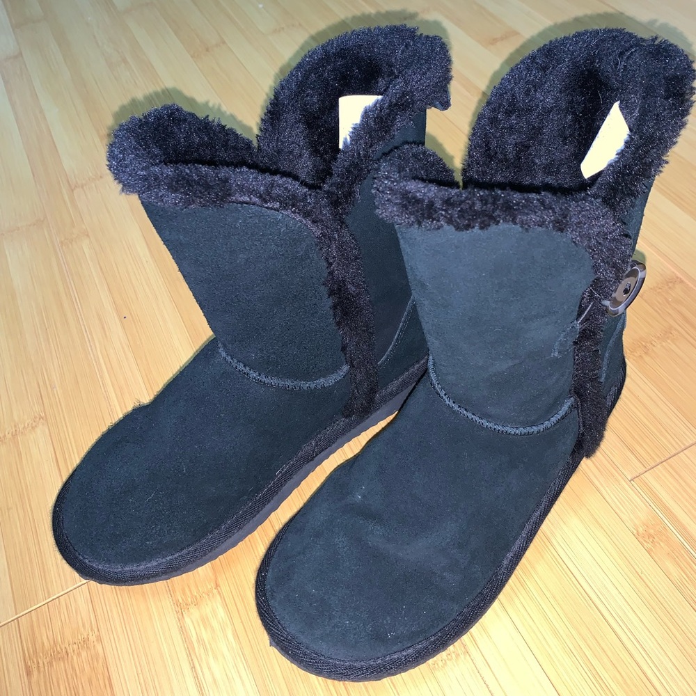 American Eagle Fur Lined Boots